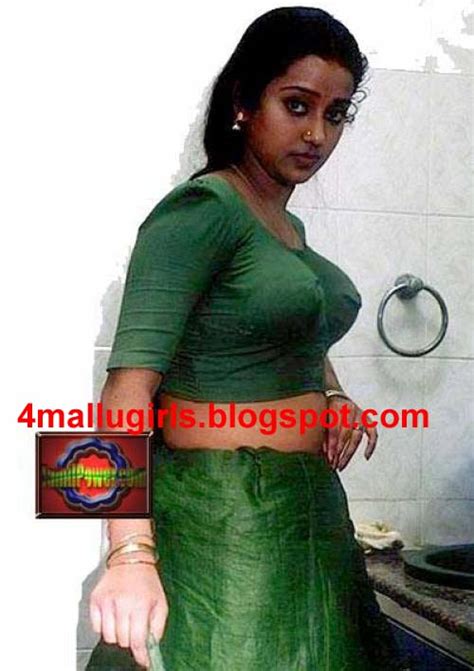 hot mallu aunty|MALLU AUNTY REMOVE HER BLOUSE